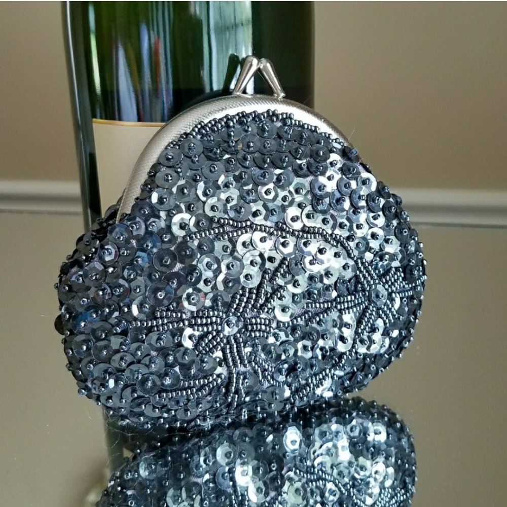 NWOT gunmetal metallic gray sequin change purse